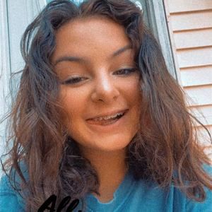 Meet your Posher, Alliyah